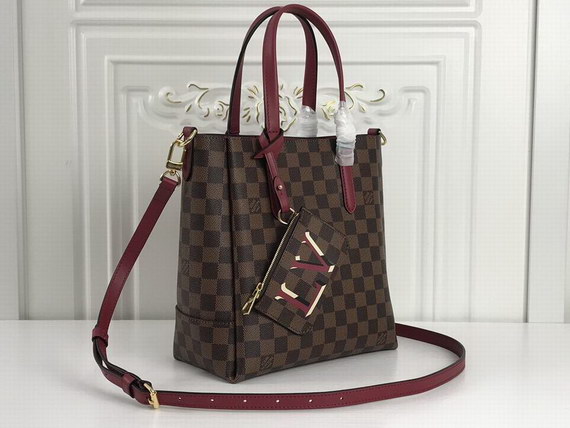 Louis Vuitton Bag 2020 ID:202007a144